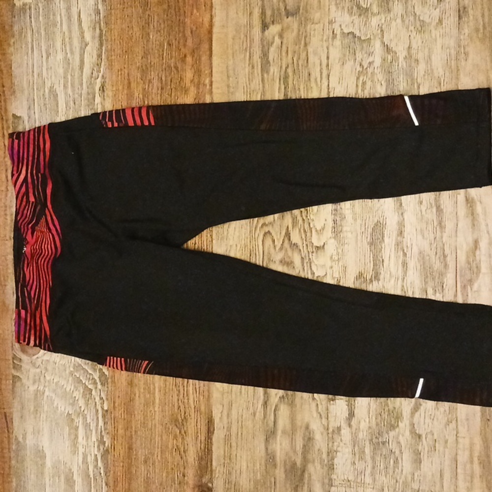 Danskin capri